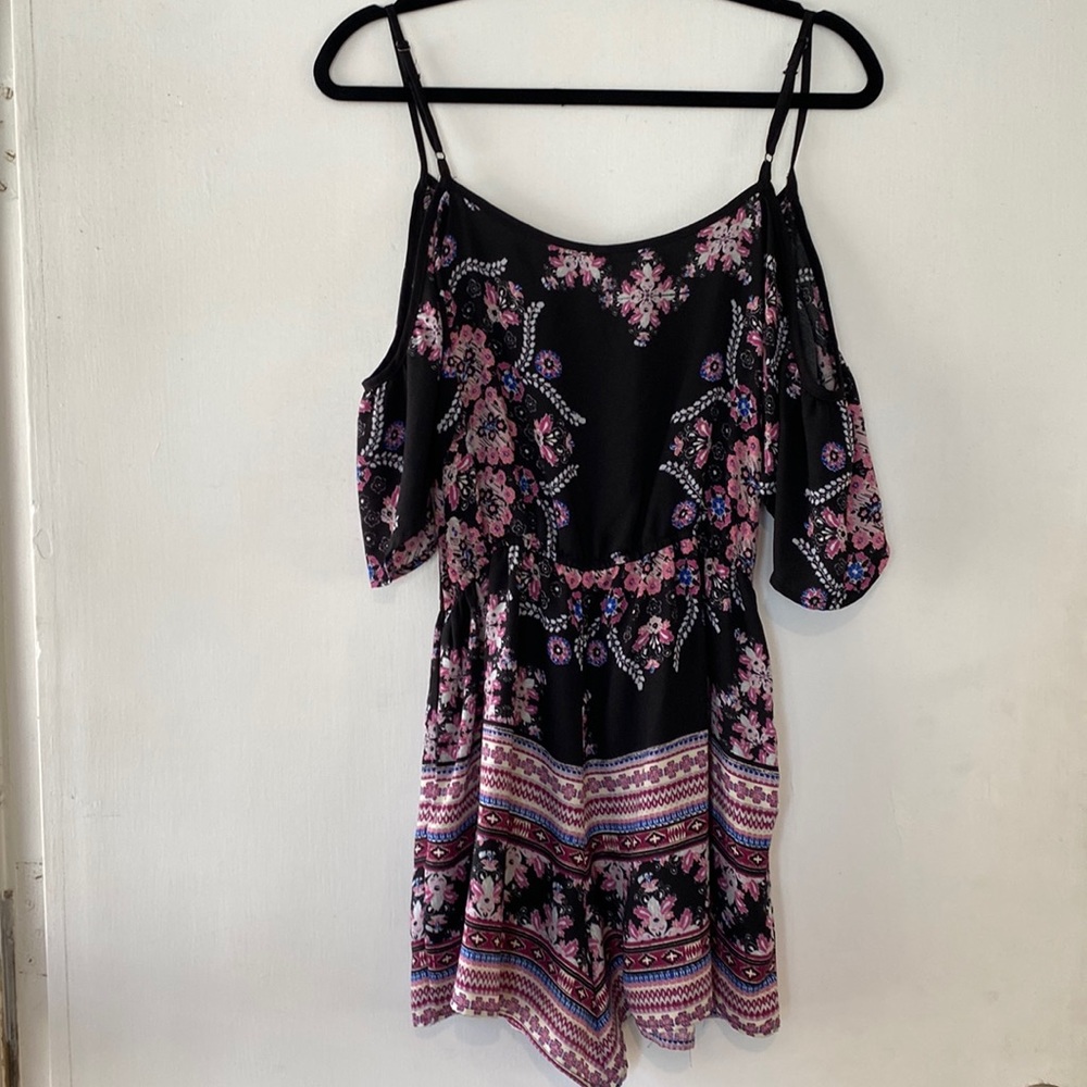 Romper short, size L - Picture 2 of 4